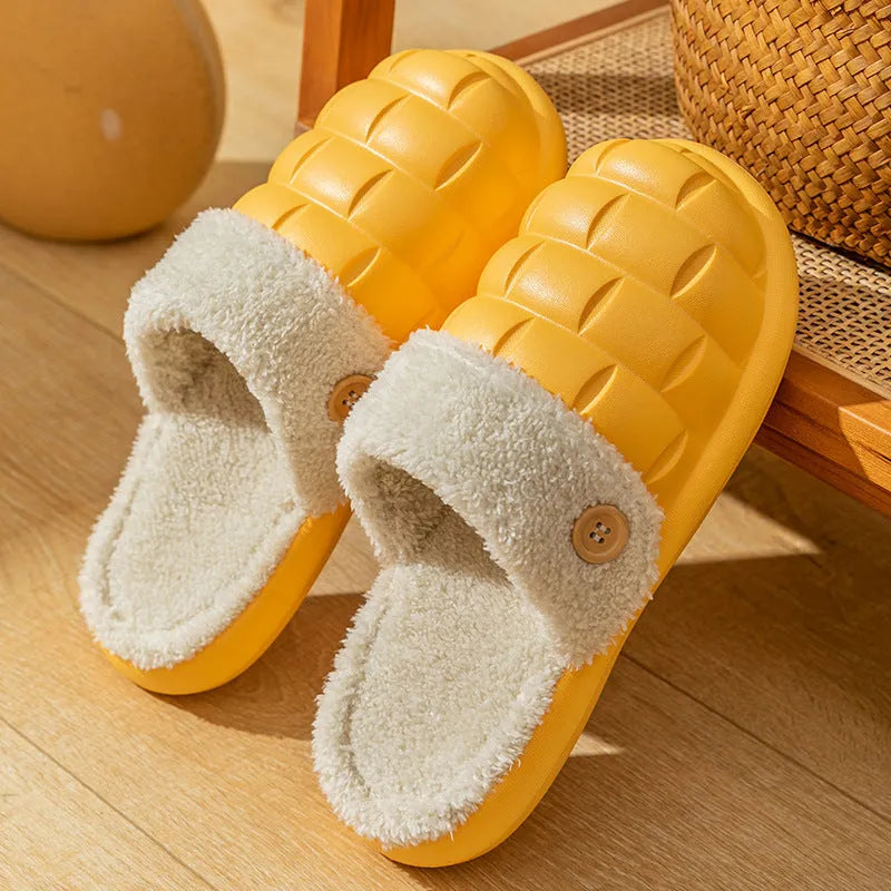 EVA detachable plaid slippers with plush lining in pink colour for women