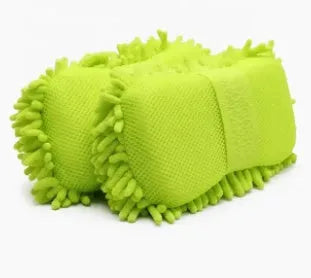 Silvery green chenille car wash sponge measuring 14 by 25 centimetres