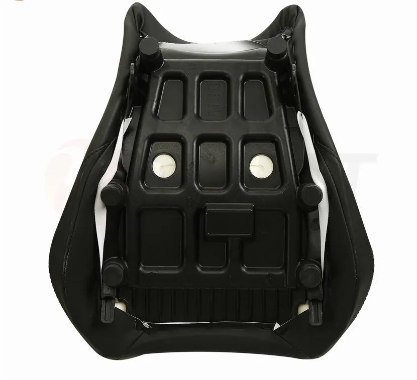PU leather protective seat cover set for Suzuki GSXR1000 motorcycle in L size.