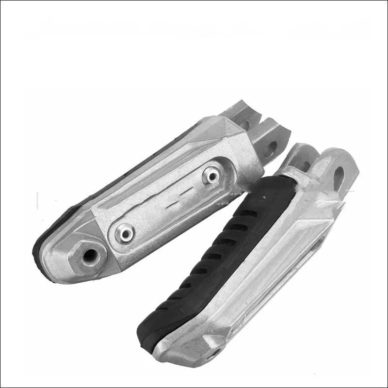 Black aluminium alloy motorcycle footpegs replacement set for Suzuki models