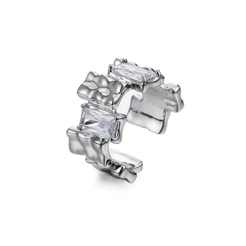 Silver geometric open ring with zircon stone in retro pastoral design