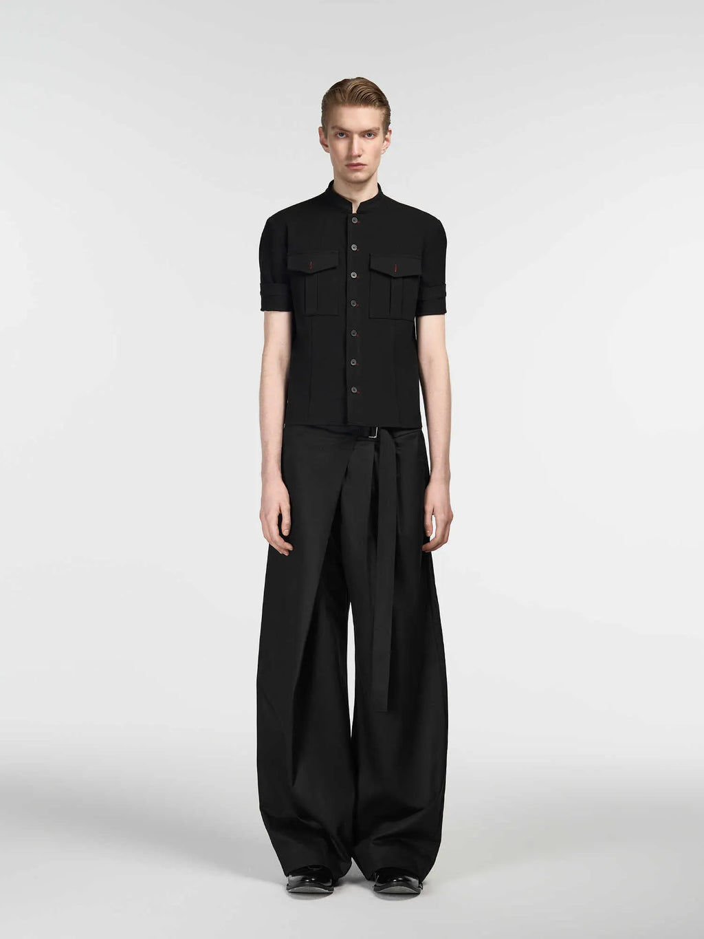 Black straight-leg trousers with adjustable waist and single pleat design in Tencel cotton blend fabric