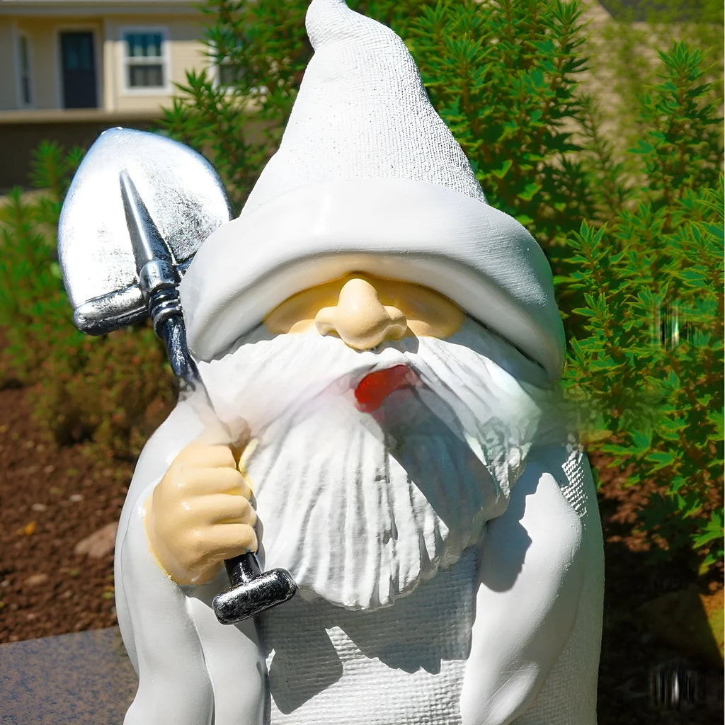 Resin Christmas dwarf ornament with plastic pipe and smoking shovel decoration