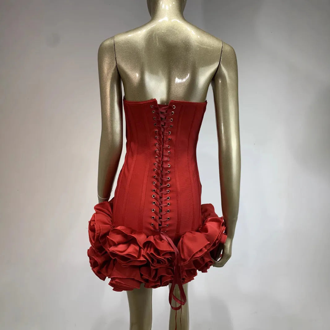 Women's urban style dress in solid colour with mid waist design