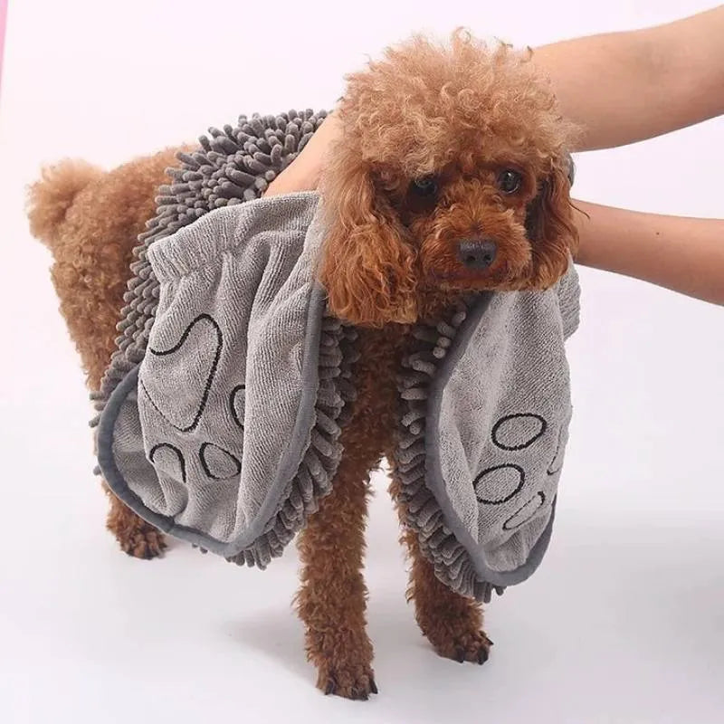 Pet bath towel for dogs and cats measuring 62cm by 23cm in fibre absorbent material