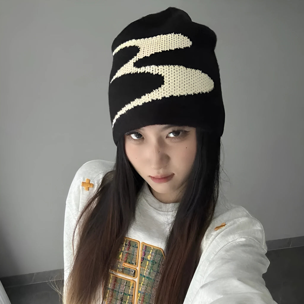 Acrylic unisex beanie hat in size M for 56-58cm head circumference in black colour