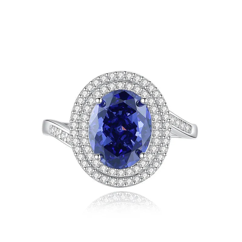 Heart-shaped high carbon diamond-cut ice flower zircon stone in a women's 925 sterling silver ring.