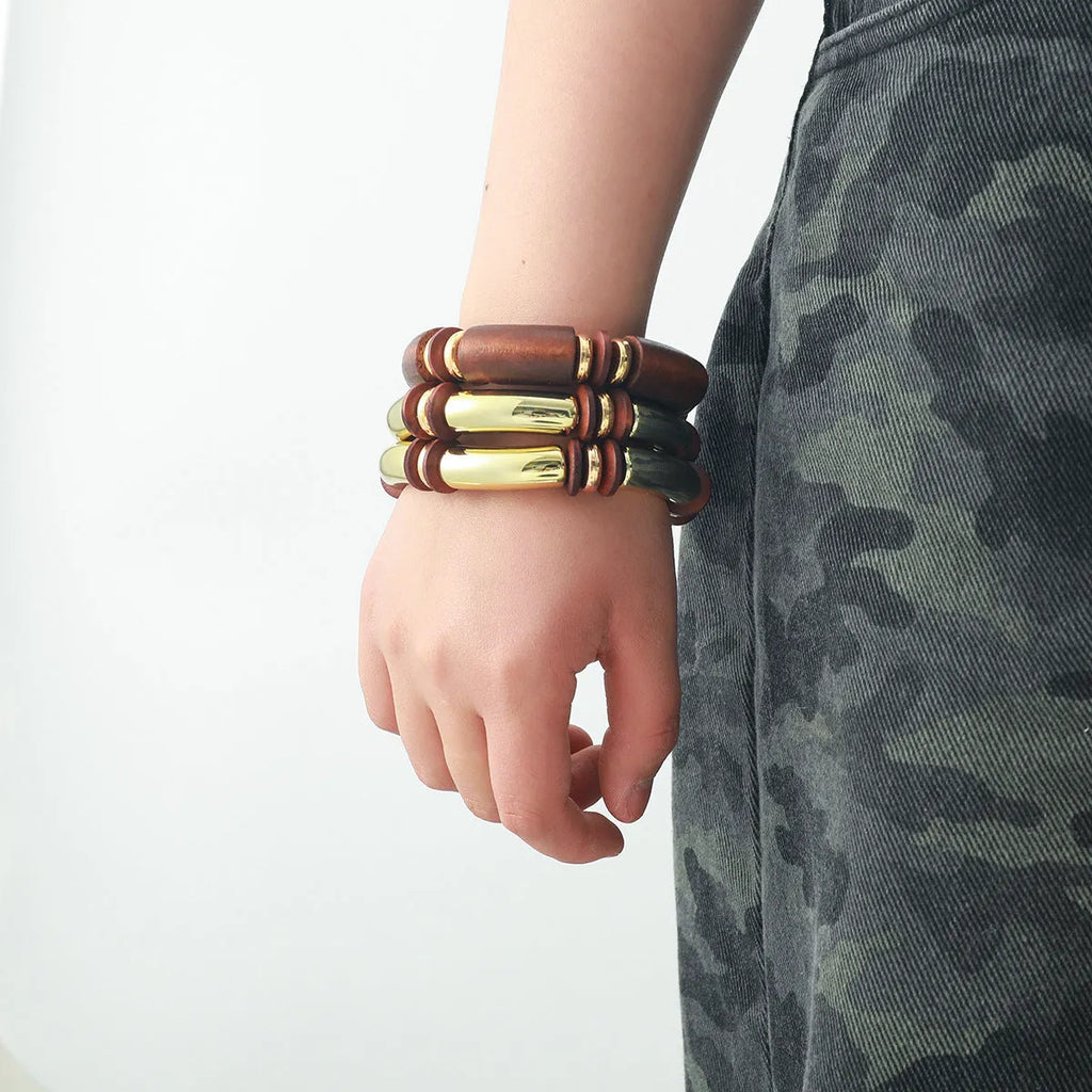 Women's alloy multi-layer wooden necklace and bracelet set with round pendants