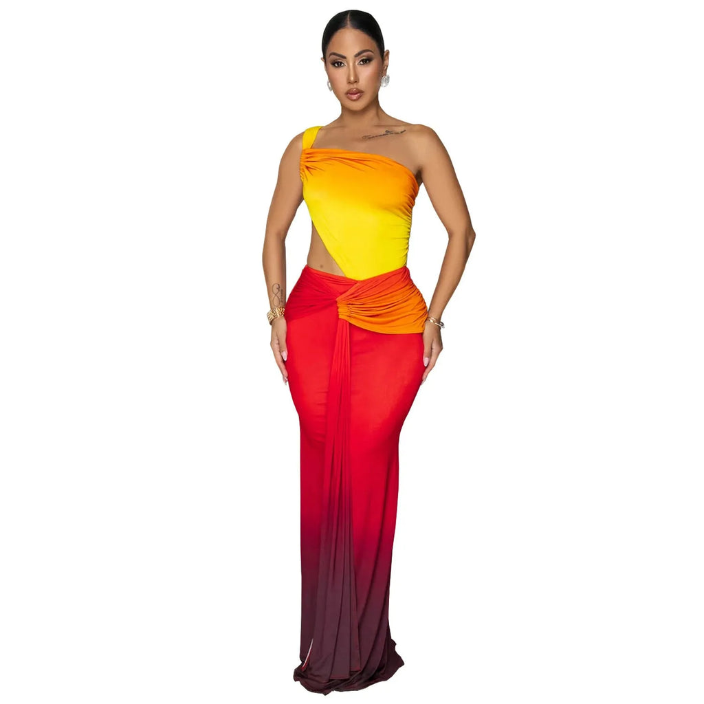 Women's gradient colour cross-shoulder sleeveless dress with a high-waisted long skirt.