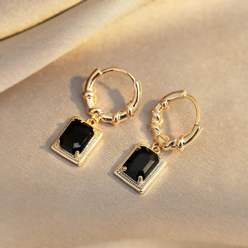 Geometric black zircon copper earrings with quadrilateral shape and retro French Court design