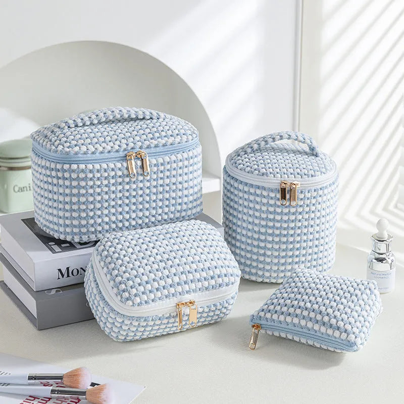 Flannelette makeup bag four-piece set in cube style with four colour options