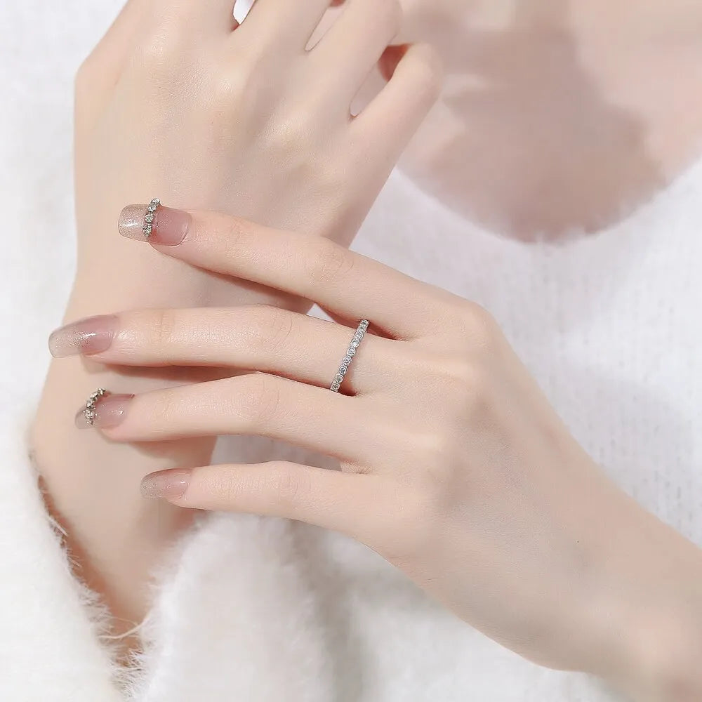 Geometric Korean-style open-mouth copper ring with diamond-shaped tail in white gold or yellow gold colour