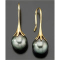 Gold electroplated retro fashion women's earrings with alloy construction