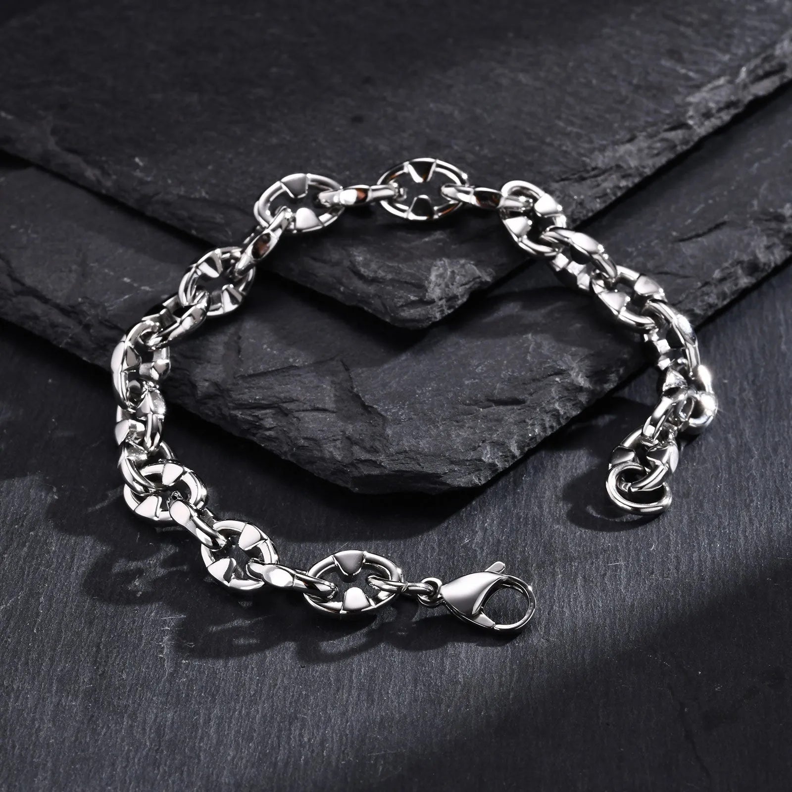 Men's thick stainless steel handmade chain bracelet in steel colour with geometric links