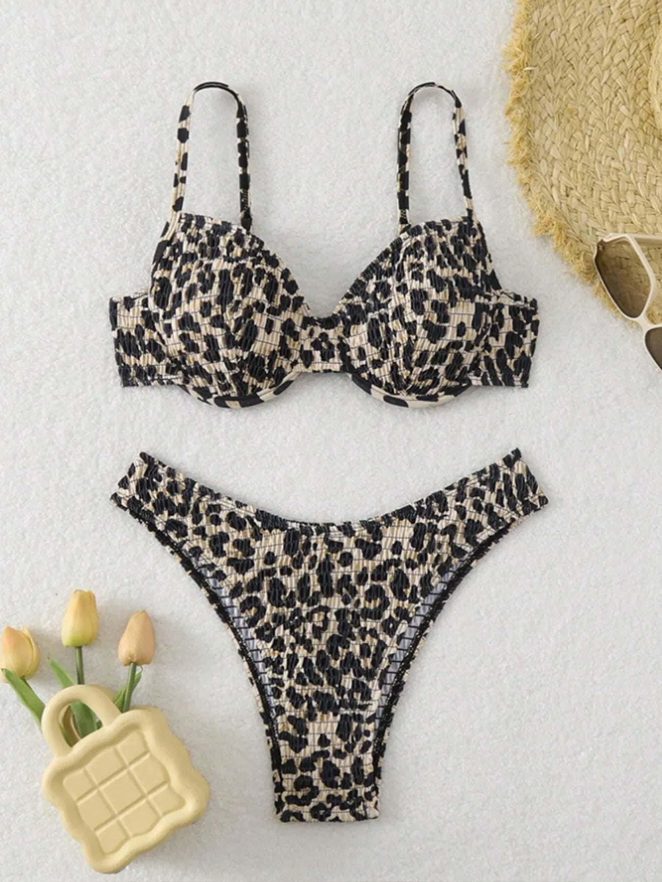 Leopard point backless bikini swimsuit for women in polyester fabric
