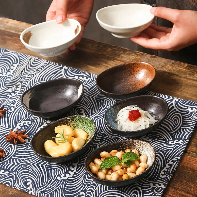 Japanese ceramic oval sauce dipping bowl with underglaze Edo pattern decoration
