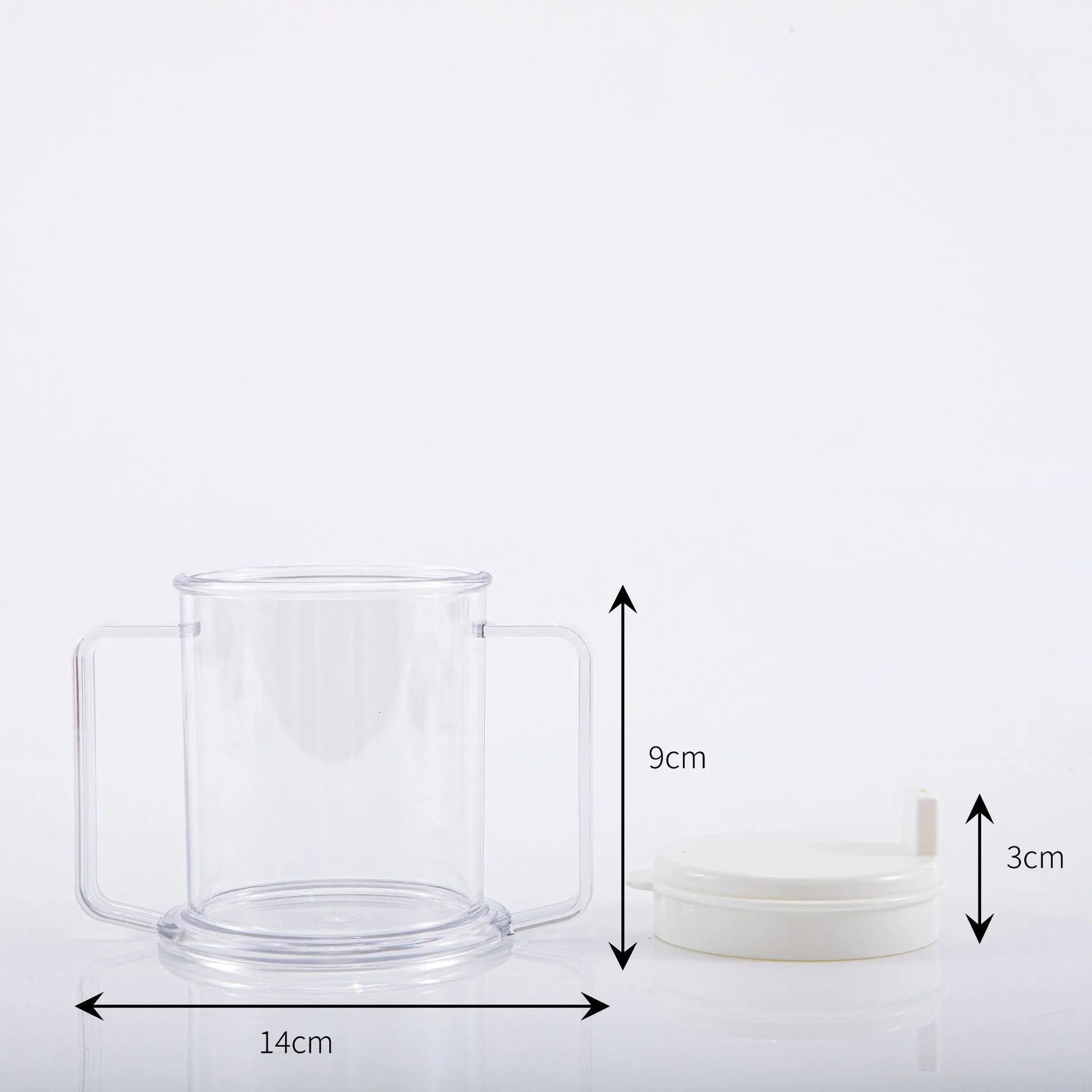 Transparent plastic drinking cup with spill-proof lid showing 301-400ml capacity