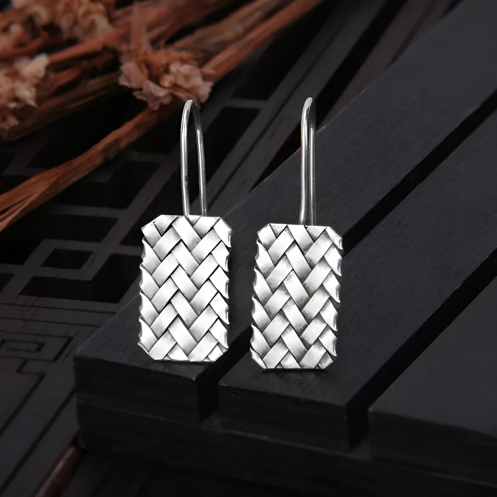 Women's geometric diamond-pattern plaid earrings in 925 silver measuring 17.5mm length