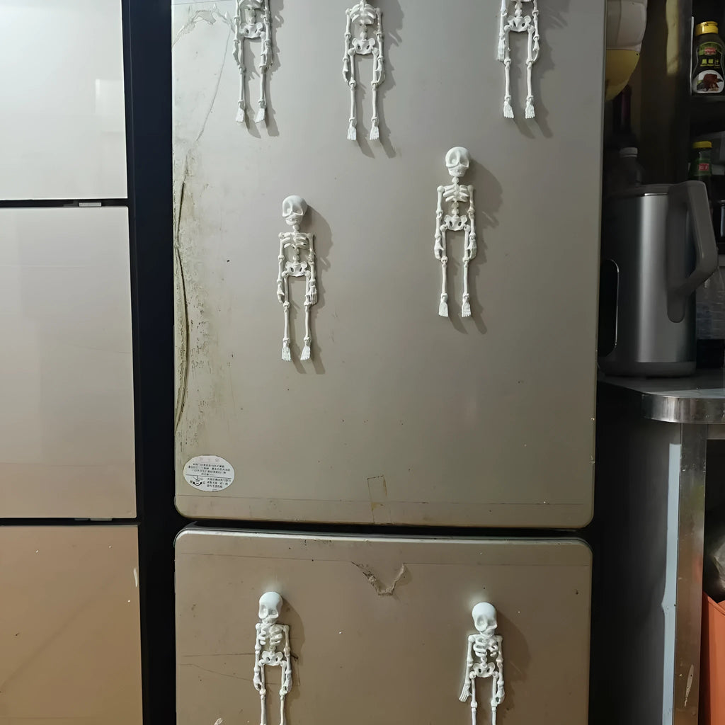 3D printed skull refrigerator magnet in multiple colours measuring 18cm high