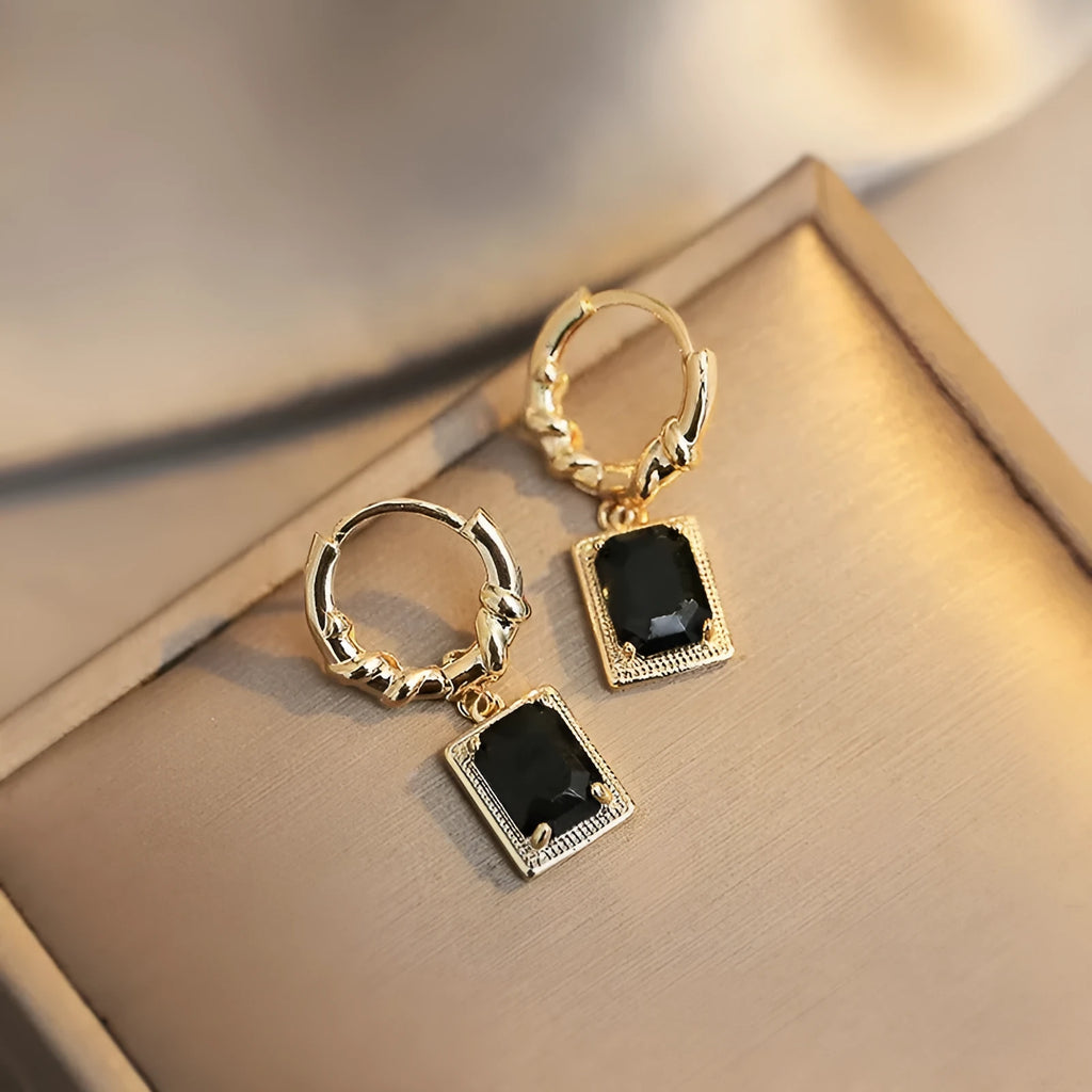 Geometric black zircon copper earrings with quadrilateral shape and retro French Court design