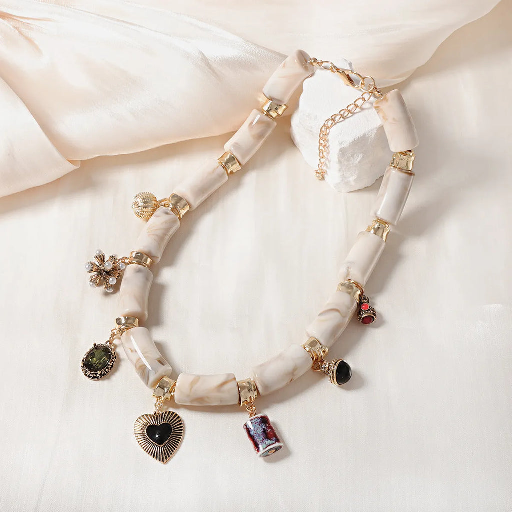 Heart-shaped resin bamboo pendant necklace with electroplating finish in picture colour