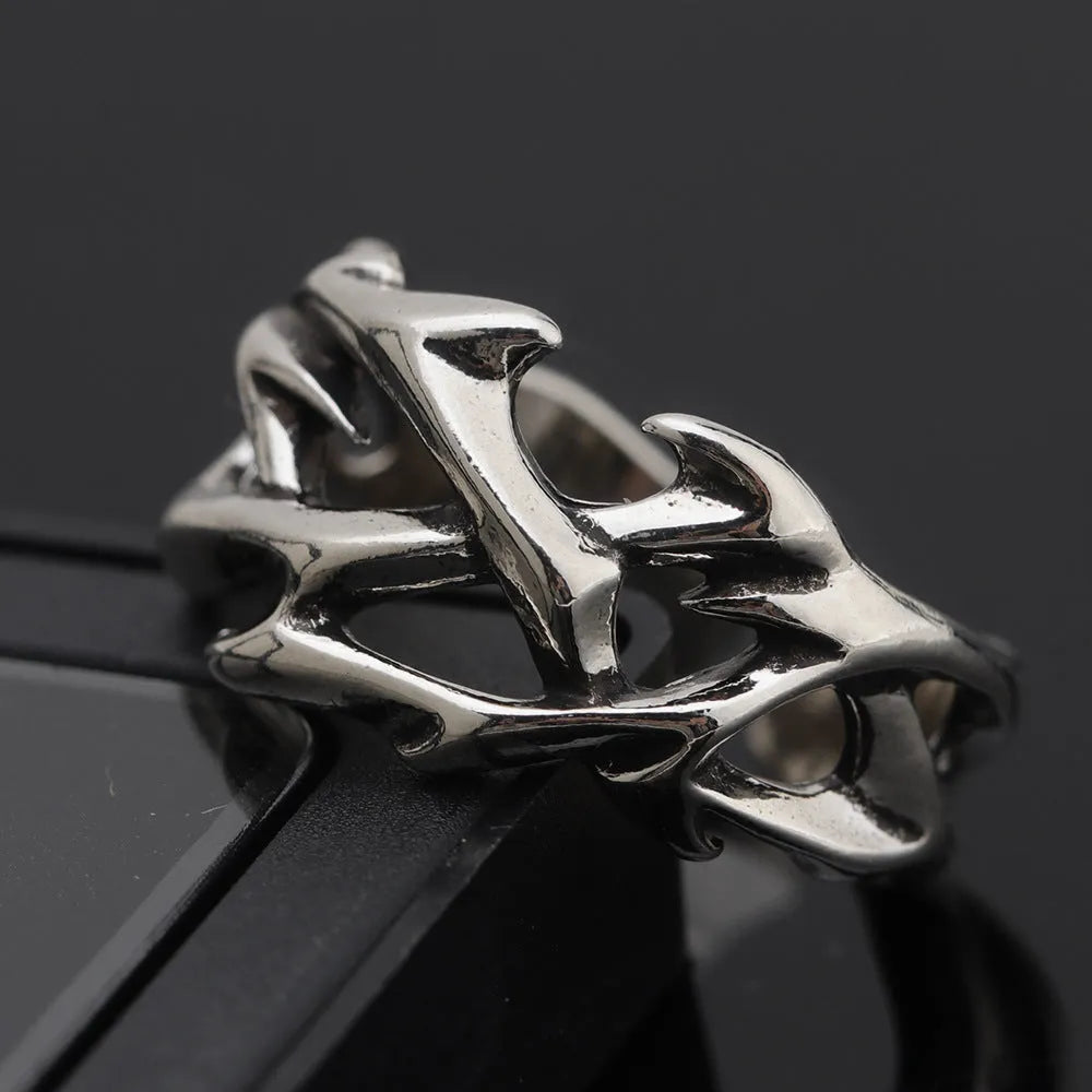 Copper geometric thorn flower ring with adjustable opening in J2150 thorns colour