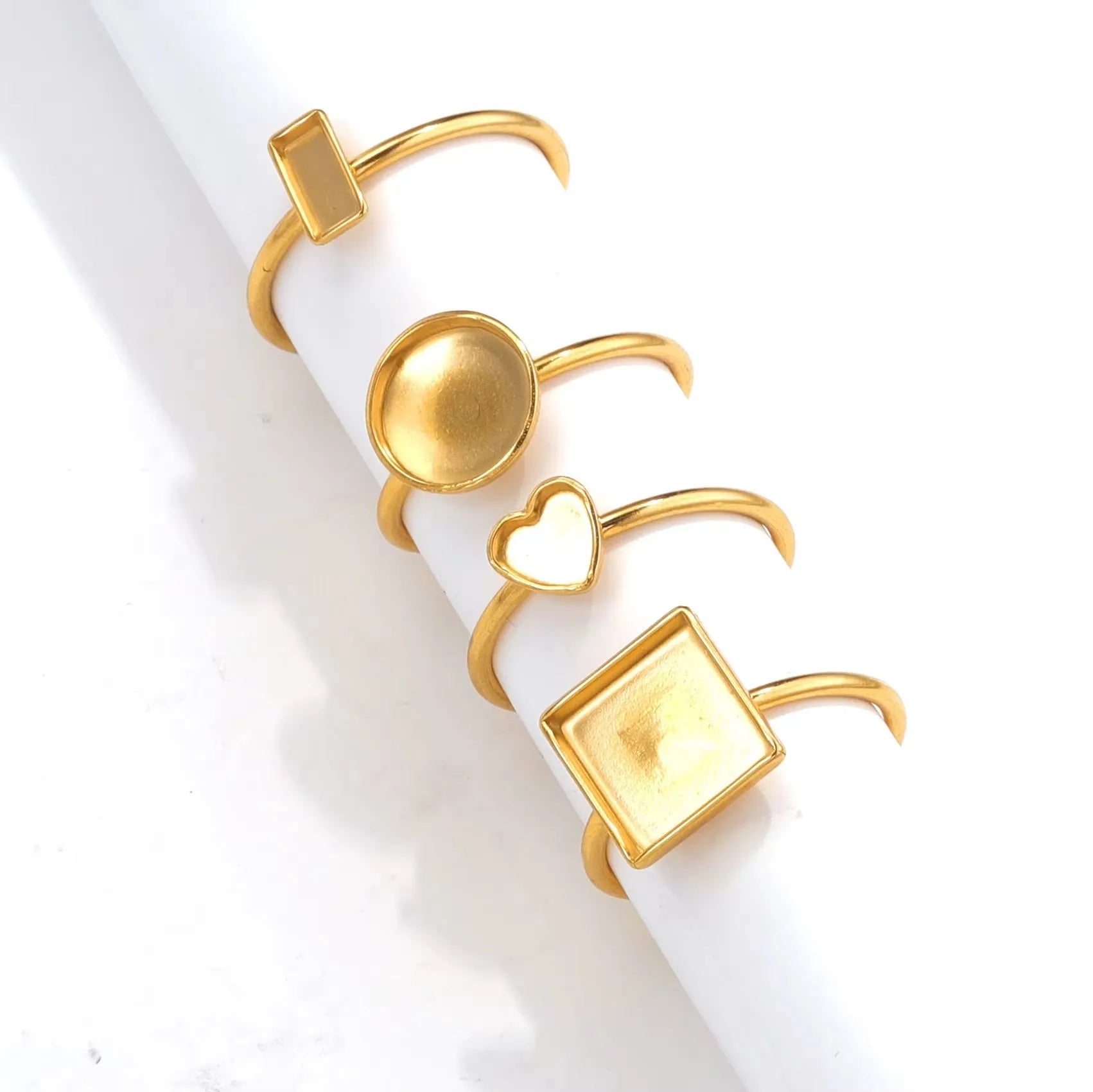 Stainless steel golden ring setting with totem pattern in oval 12x16mm size for DIY jewellery