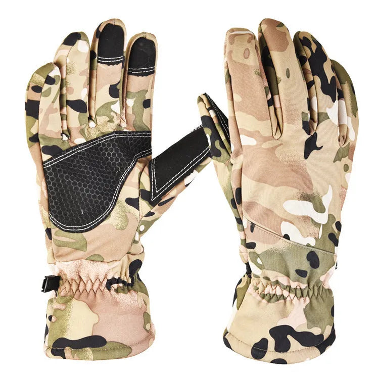 Tactical camouflage ski gloves with anti-slip palm and touchscreen fingertips
