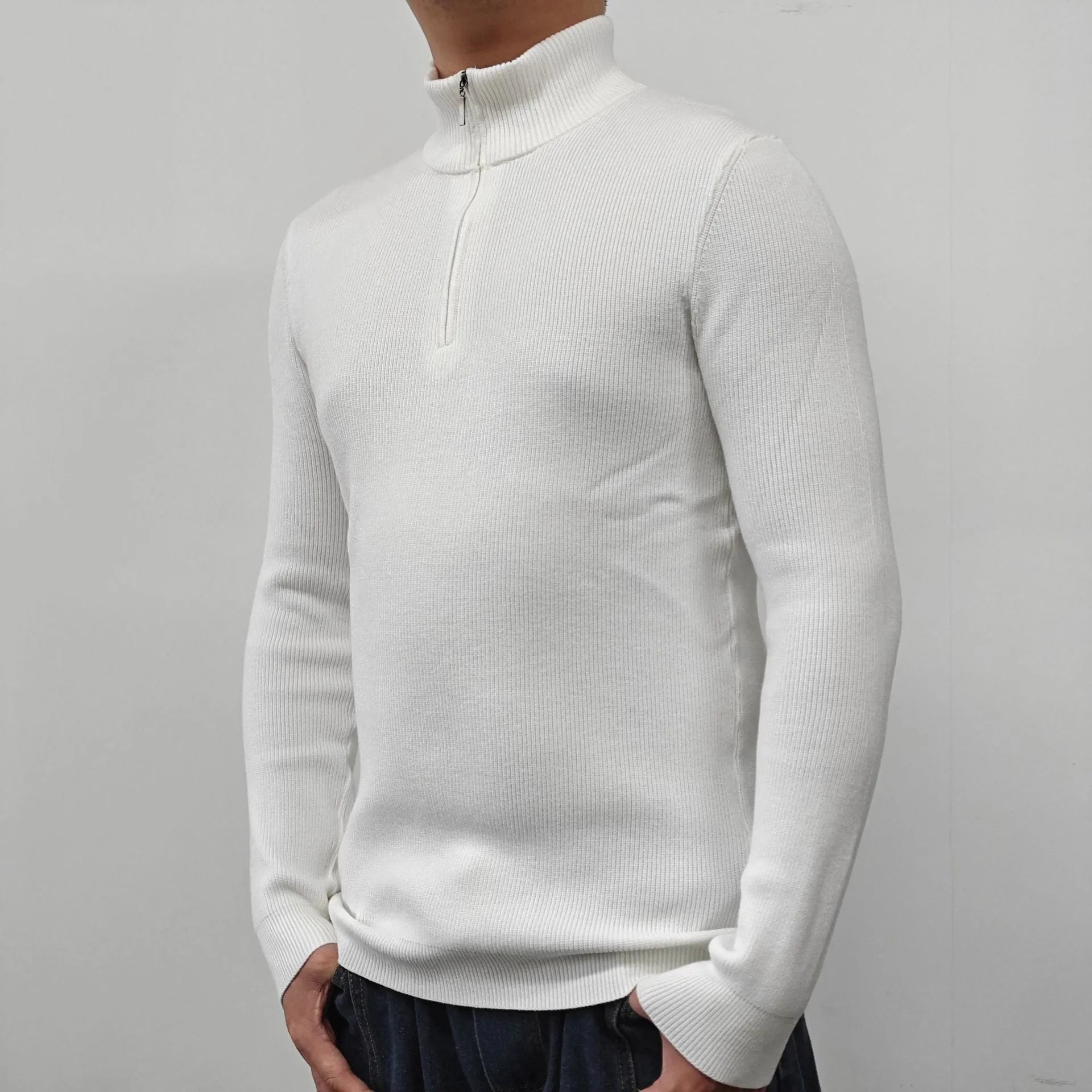 Men's cotton blend half-turtleneck zipper sweater in British-style pullover design