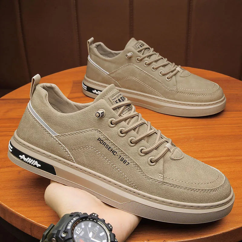 Men's casual work shoes with non-slip rubber sole in black colour showing round toe design