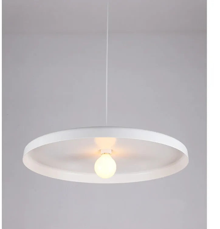 Aluminium alloy bar chandelier in black or white finish with 35cm 50cm or 60cm diameter for restaurant lighting