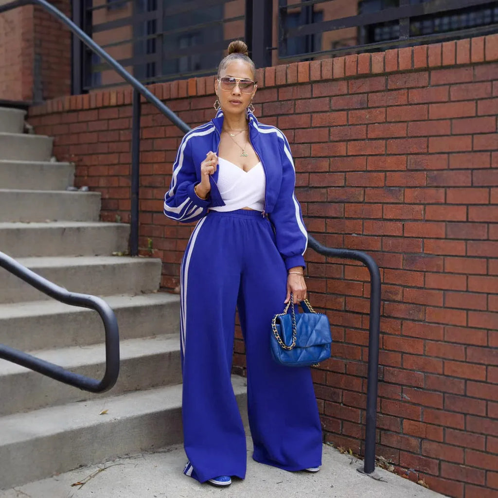 Striped two-piece polyester sweater set with zipper detail in street hipster style