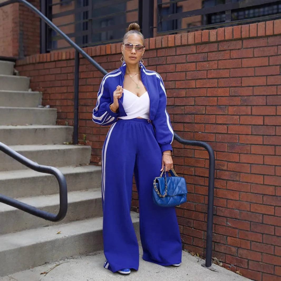 Striped two-piece polyester sweater set with zipper detail in street hipster style