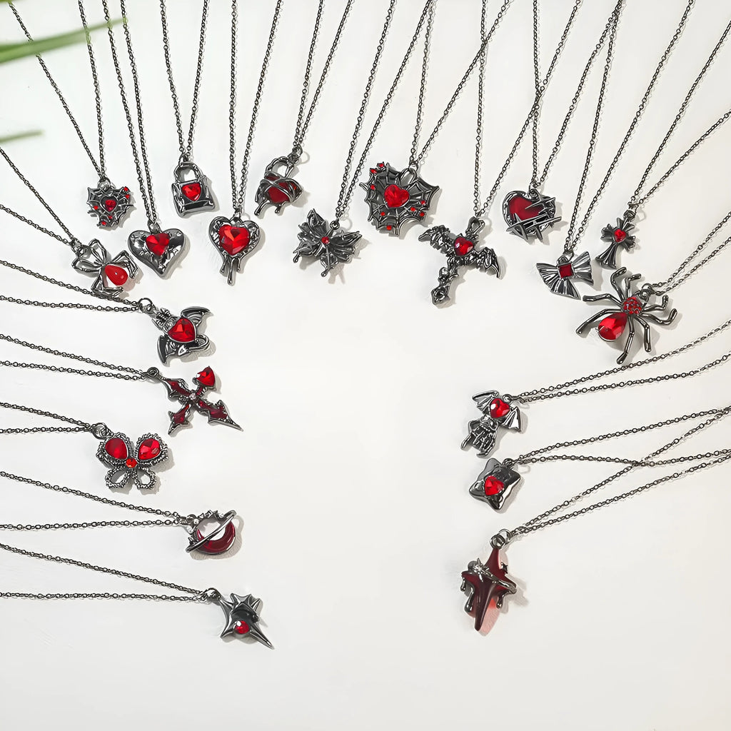 Dark style Halloween necklace with spider and bat pendants in zinc alloy with electroplated finish