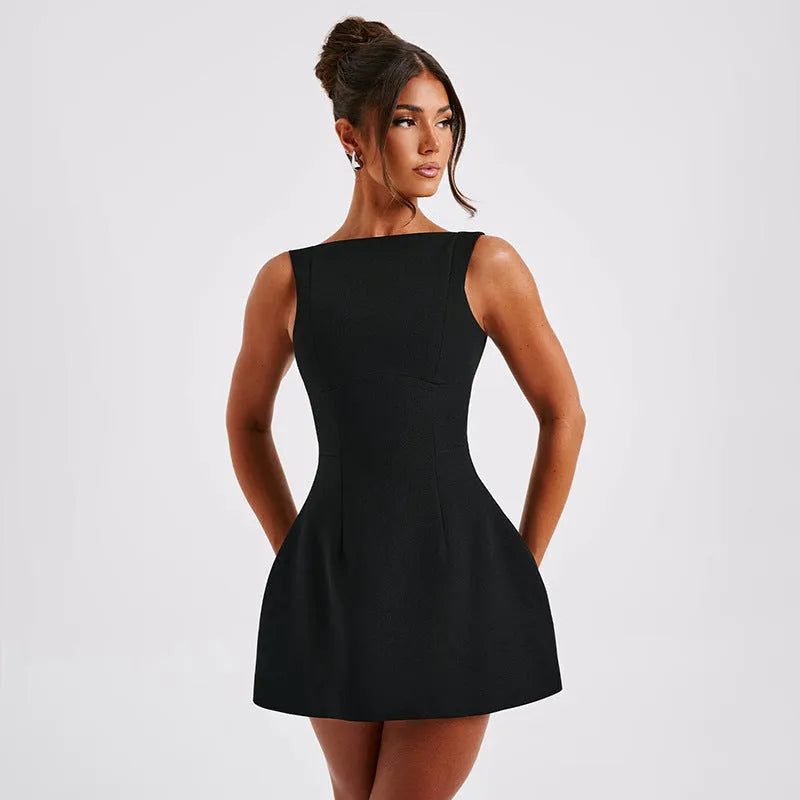 Backless slim-fitting summer dress with sling straps in polyester fabric