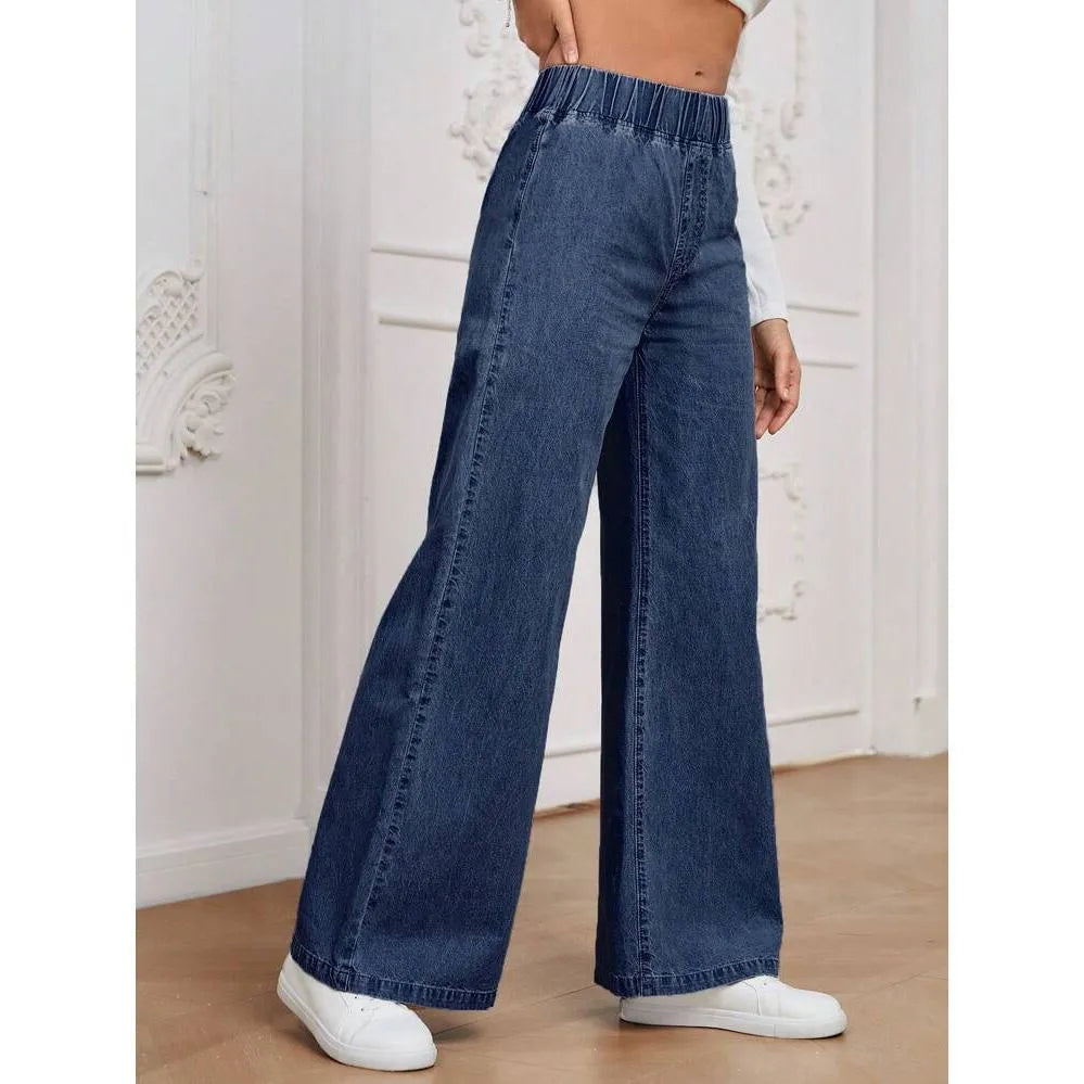 Light blue washed plus size wide-leg jeans with straight cut and mid waist design