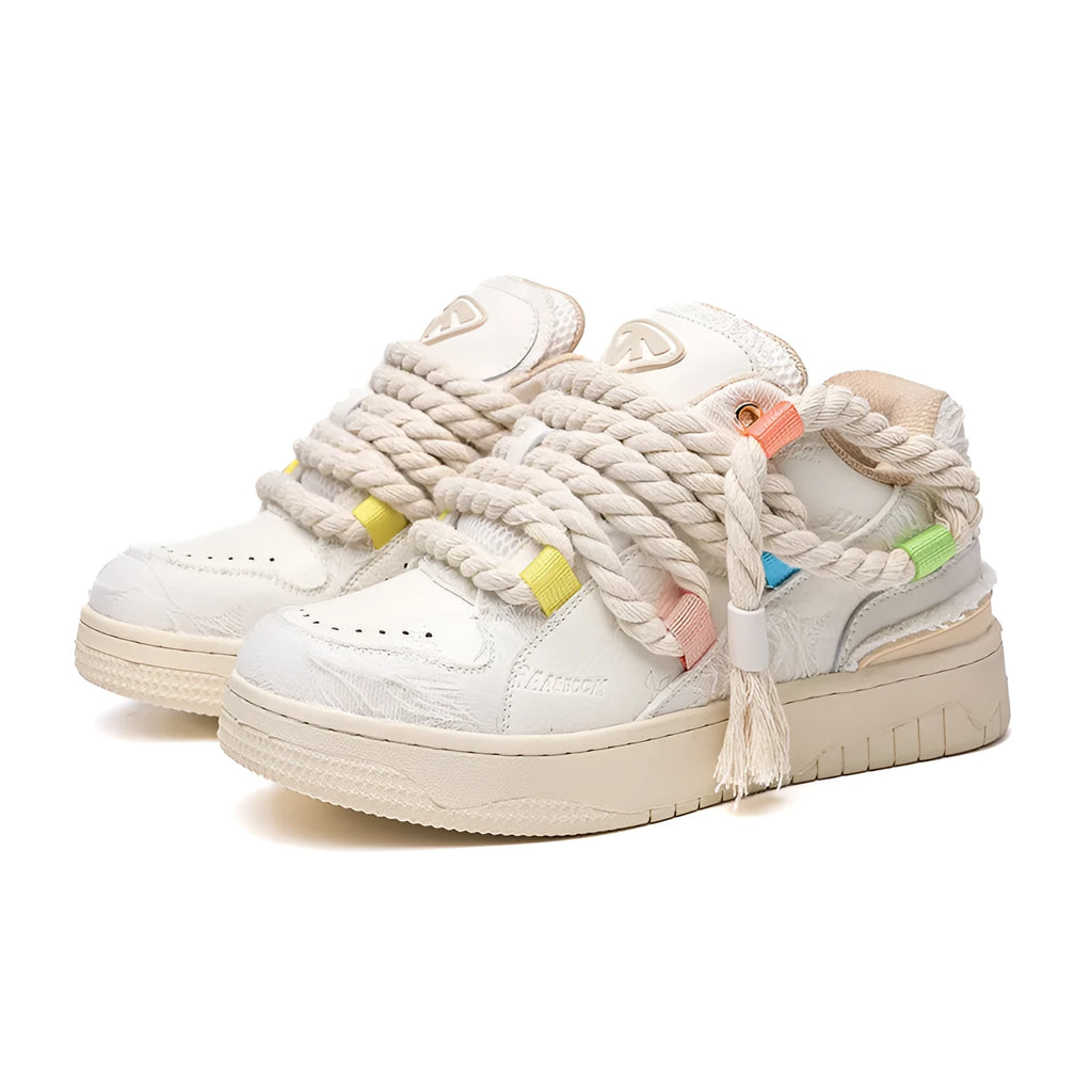 Milky white retro skateboard shoes with low-top lace-up design and platform sole