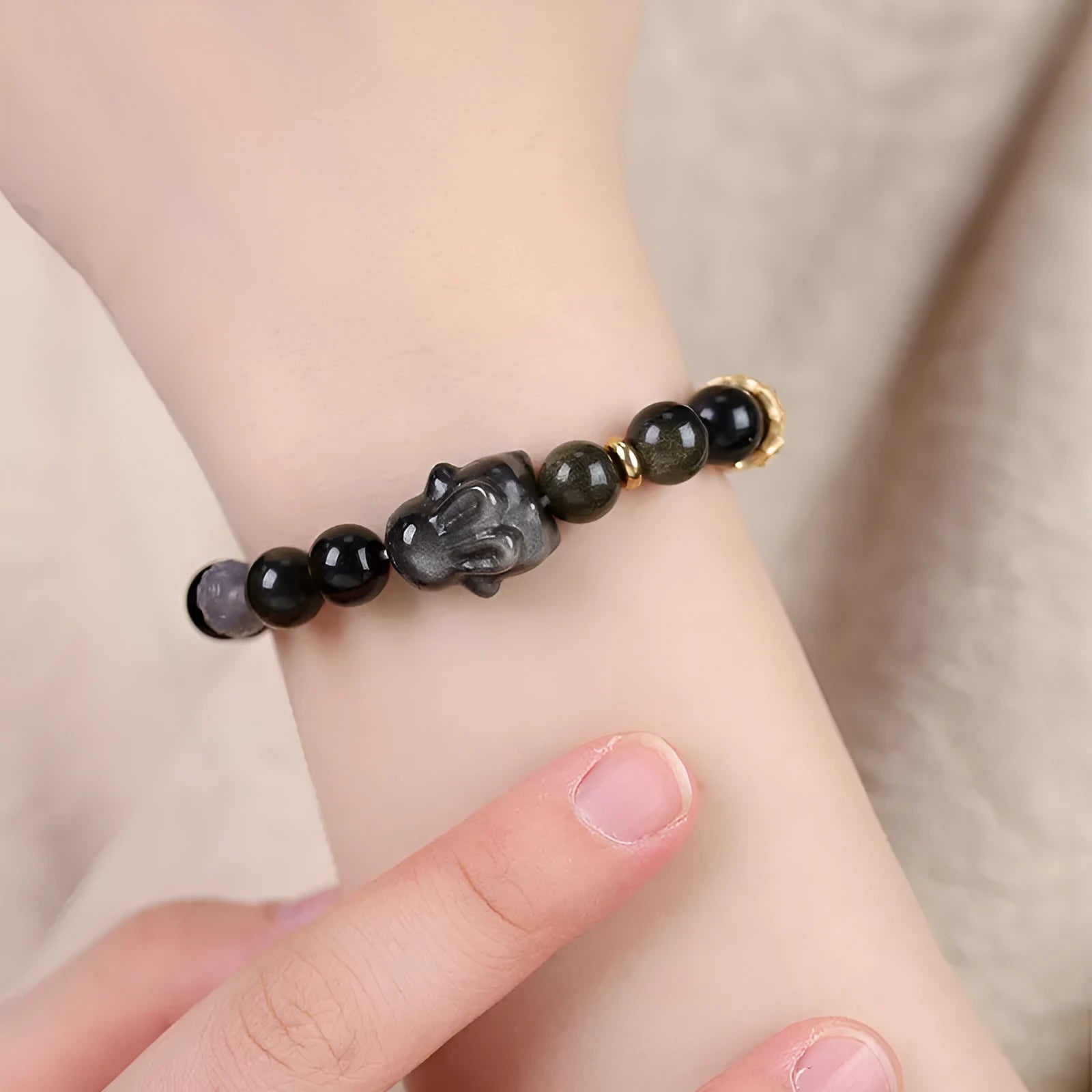 Handmade lying rabbit charm obsidian bracelet in Jin Yaoshi with gray agate details, national style unisex jewellery.