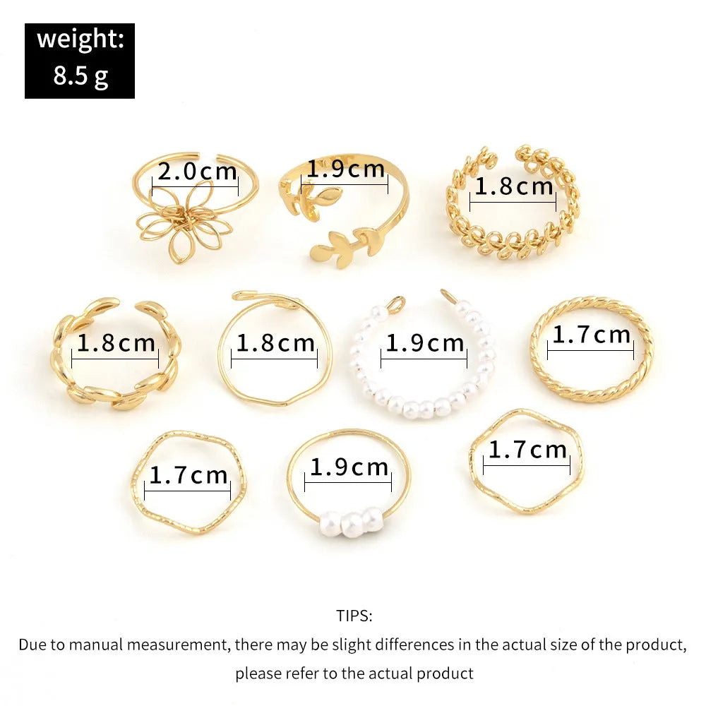 Openwork flower ring set with glossy gold finish and detailed floral pattern