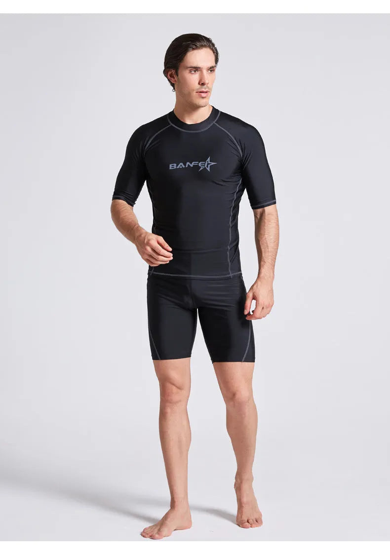 Men's navy blue quick-drying half sleeve wetsuit suit for swimming and snorkelling.