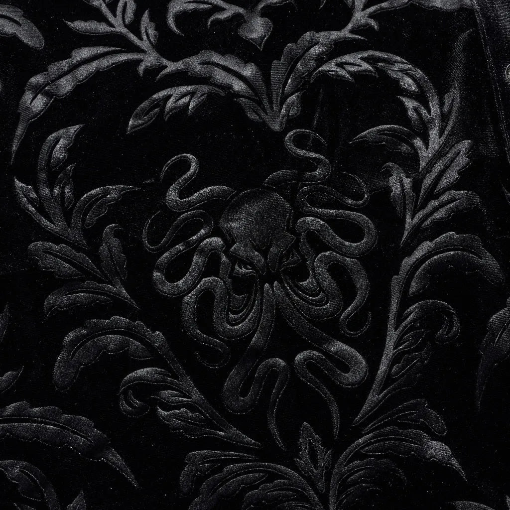A black men's long-sleeve velvet shirt with a pointed collar in a British preppy style.