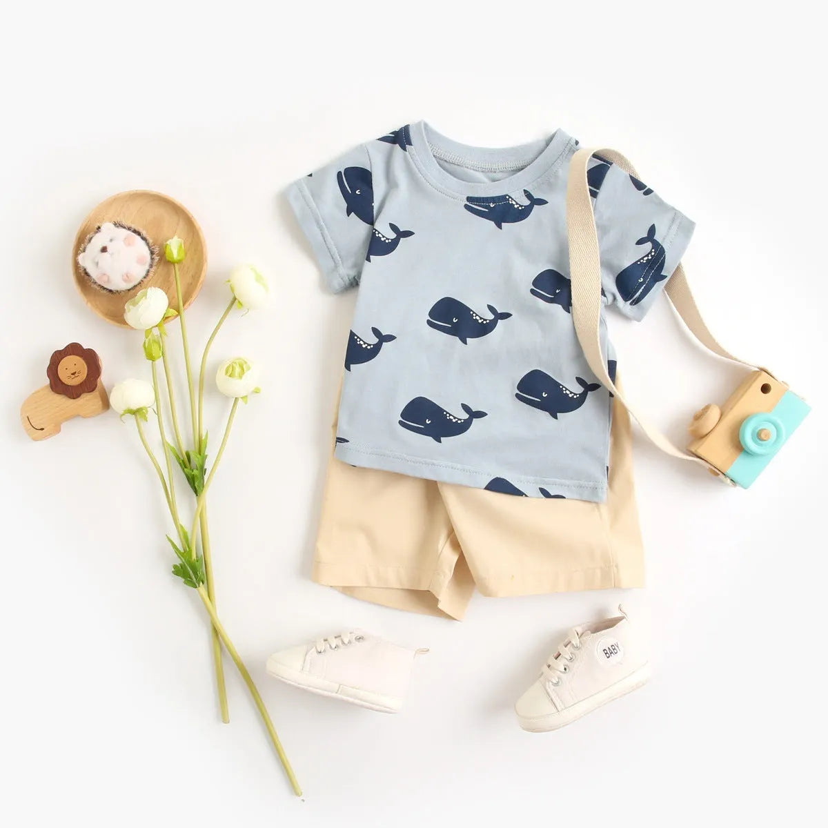Cotton Baby Boy Summer Suit Cartoon Animal Print Top and Pants Set for Infants and Toddlers Age 0-3 Years Blue Whale or Yellow Crocodile Colour Options
