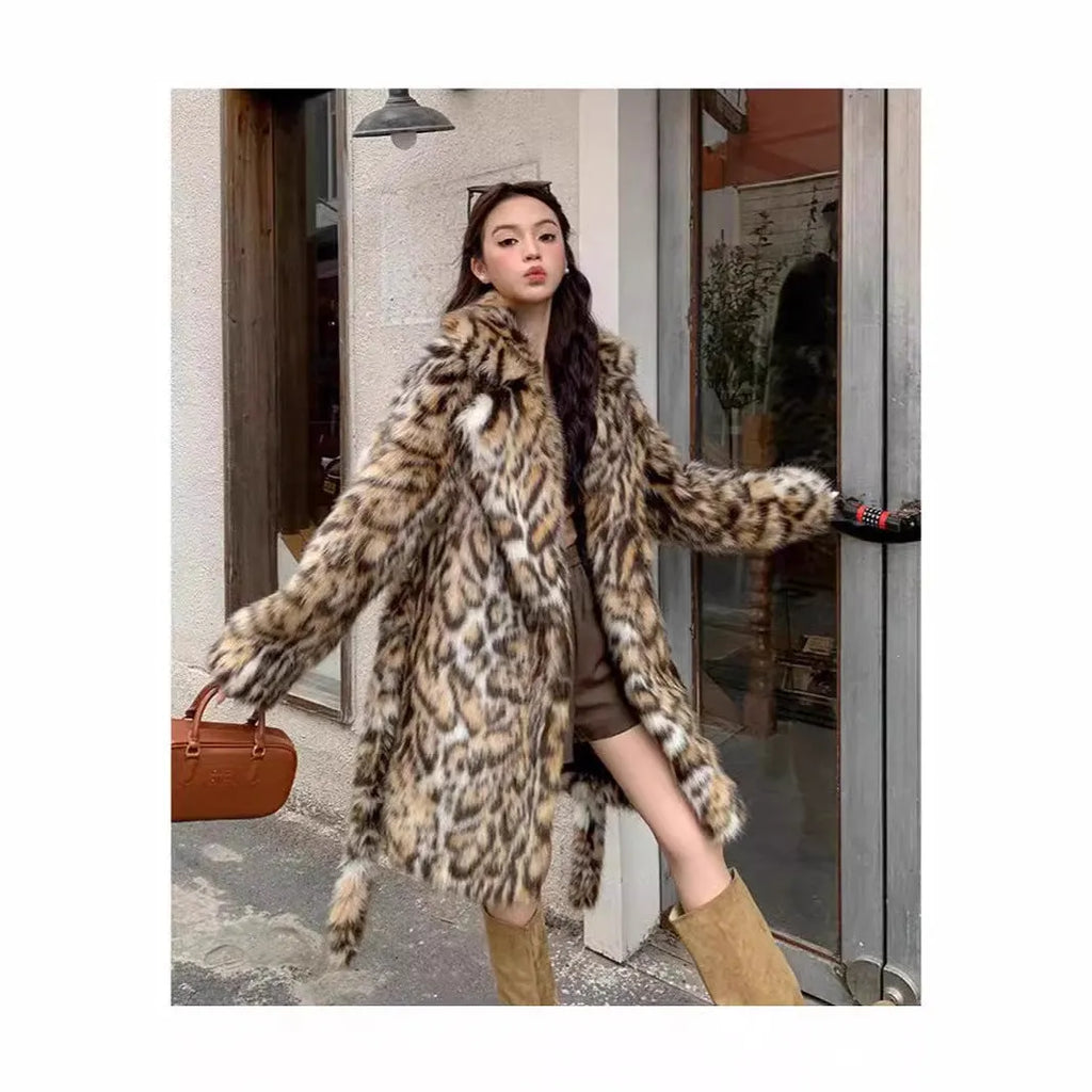 Women's mid-length faux fur coat with detachable fur collar and pockets