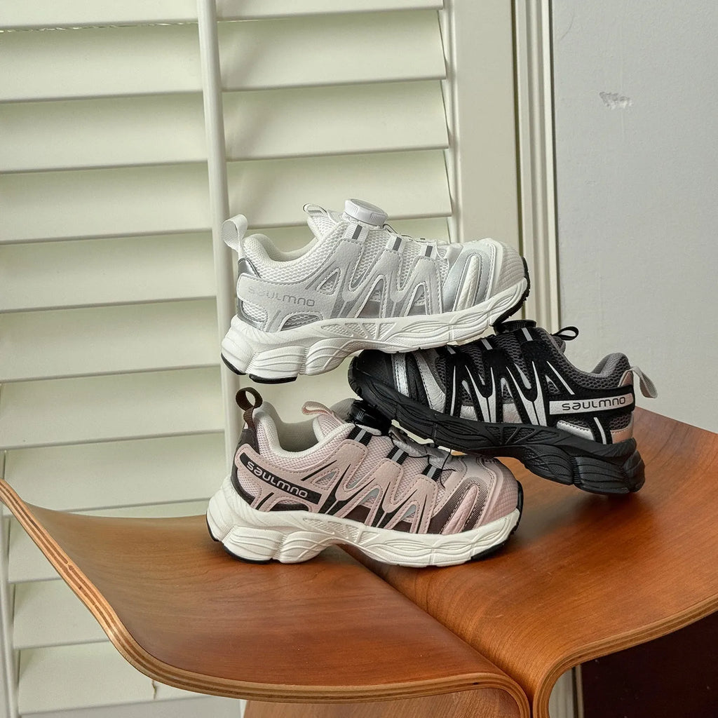 Girls casual shoes with PU leather mesh uppers in black, beige and pink colours