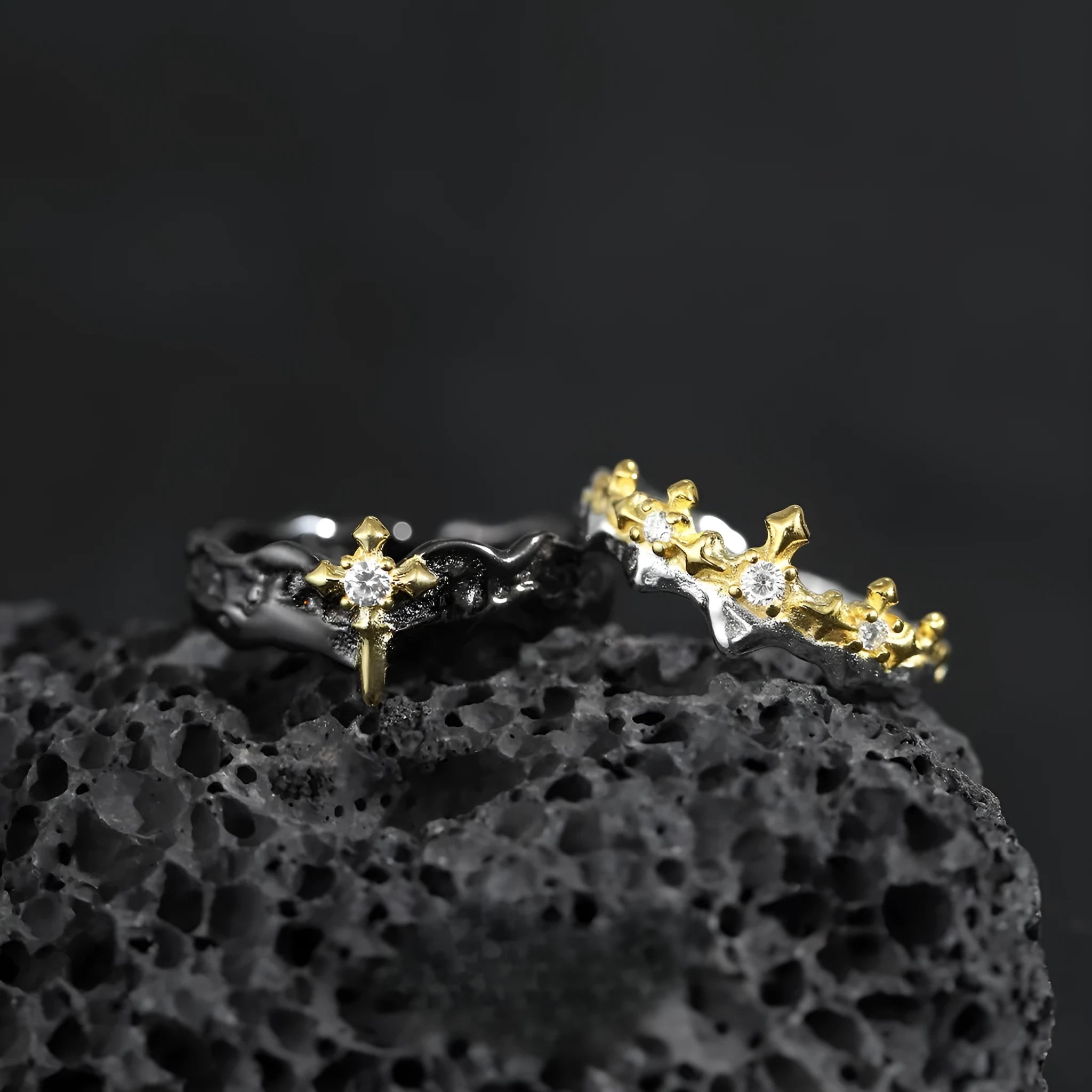 Princess knight design couple ring in 925 silver with adjustable opening, shown in white gold and black gold colour options.