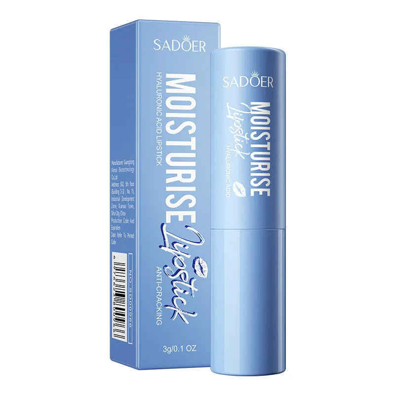 Anti-chapped moisturising lipstick stick in a twist-up tube with hyaluronic acid and vitamin E.