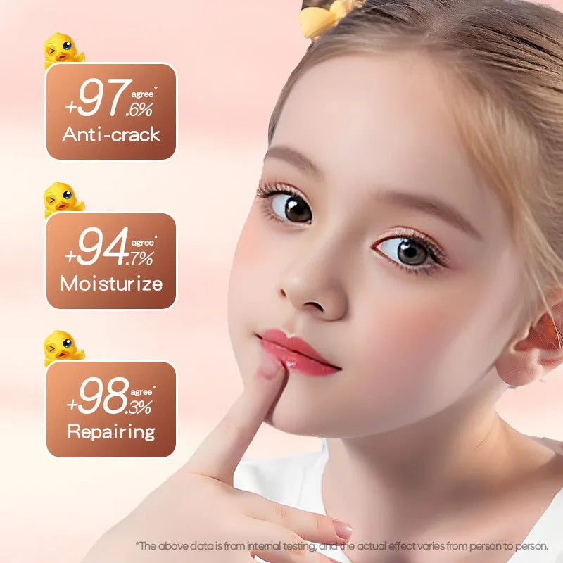 Anti-chapped moisturising lipstick stick in a twist-up tube with hyaluronic acid and vitamin E.