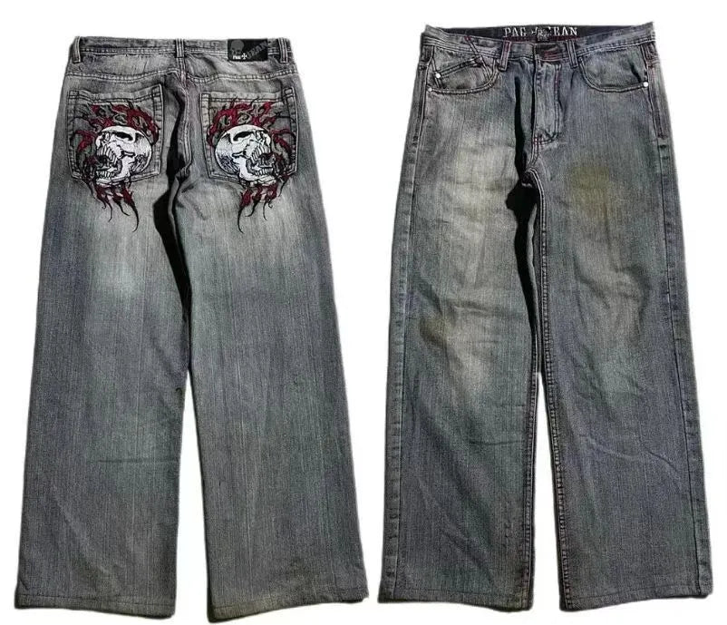 Men's grey washed-out wide-leg straight-cut jeans on a neutral background.