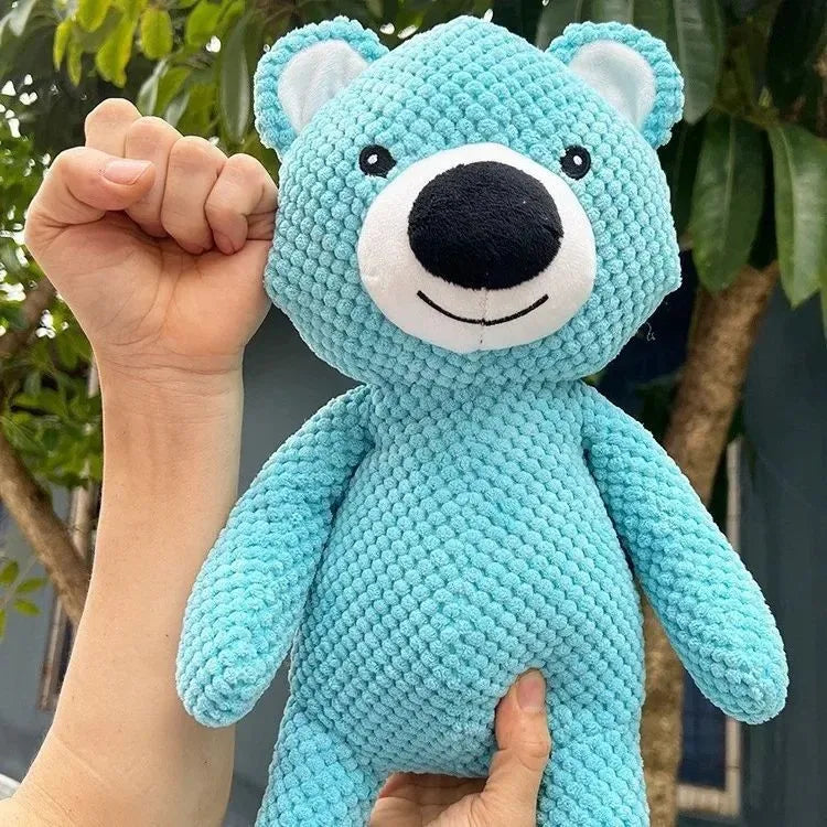 Soft plush squeaky bear dog toy for chewing and molar training, sizes M and L