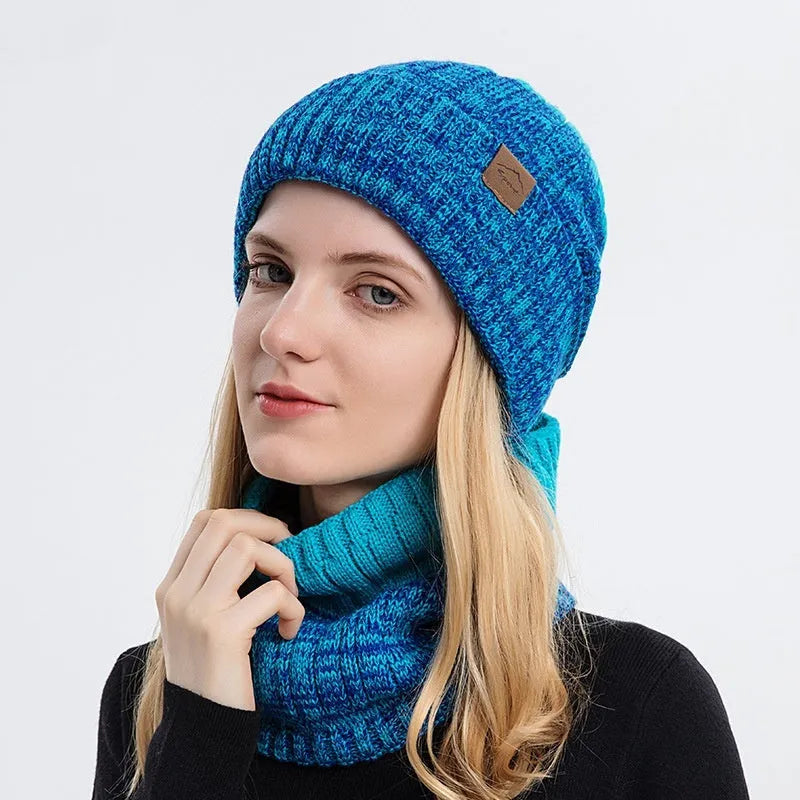 Outdoor fleece-lined thickened winter hat in dome crown style with matching neck warmer, available in multiple colours